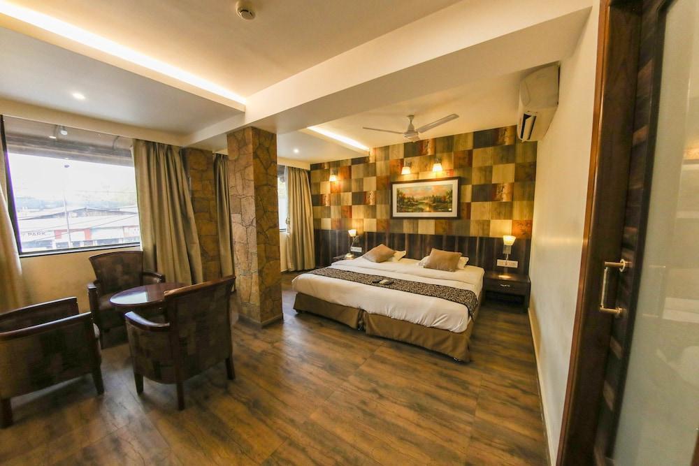 Hostel Mumbai By Maharana Inn Bagian luar foto