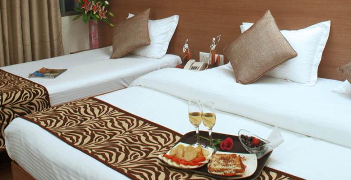 Hostel Mumbai By Maharana Inn Bagian luar foto