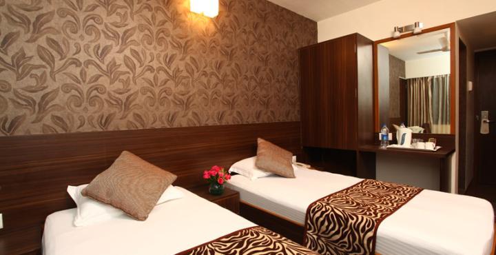 Hostel Mumbai By Maharana Inn Bagian luar foto