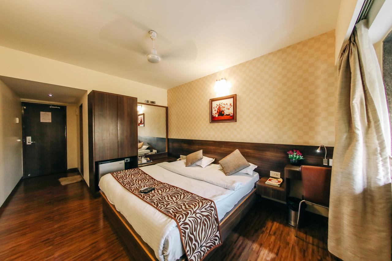 Hostel Mumbai By Maharana Inn Bagian luar foto