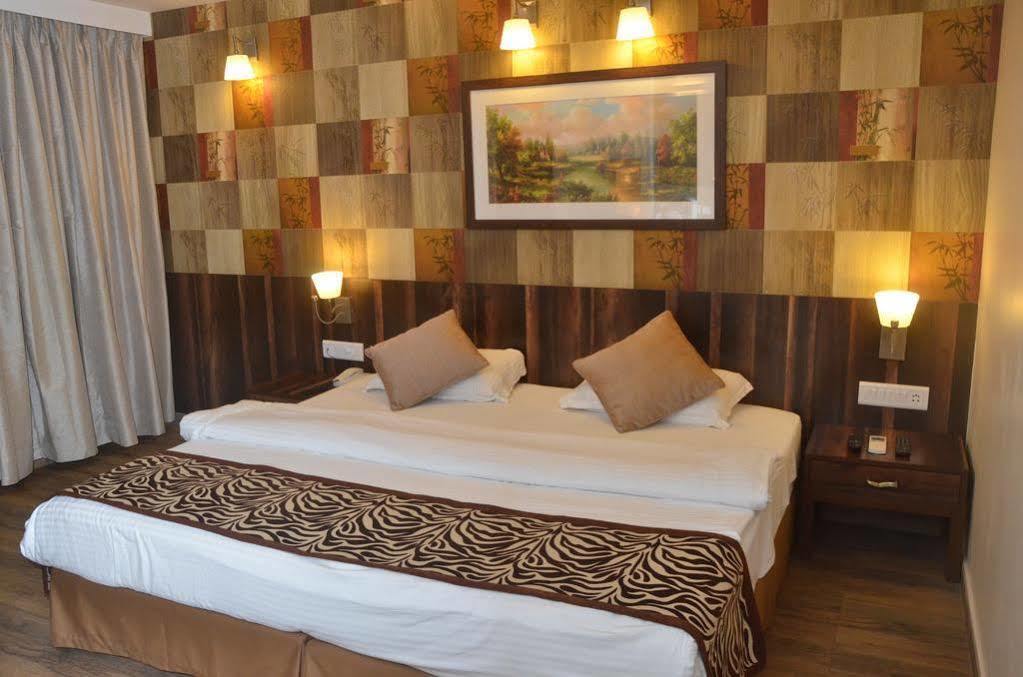 Hostel Mumbai By Maharana Inn Bagian luar foto